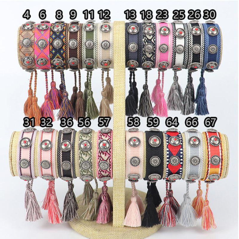 Boho Lucky Braided Bracelets for Women Love Heart Handmade Adjustable Woven Friendship Bracelet Vintage Jewelry Gift
Boho Lucky Braided Bracelets for Women Love Heart Handmade Adjustable Woven Friendship Bracelet Vintage Jewelry Gift