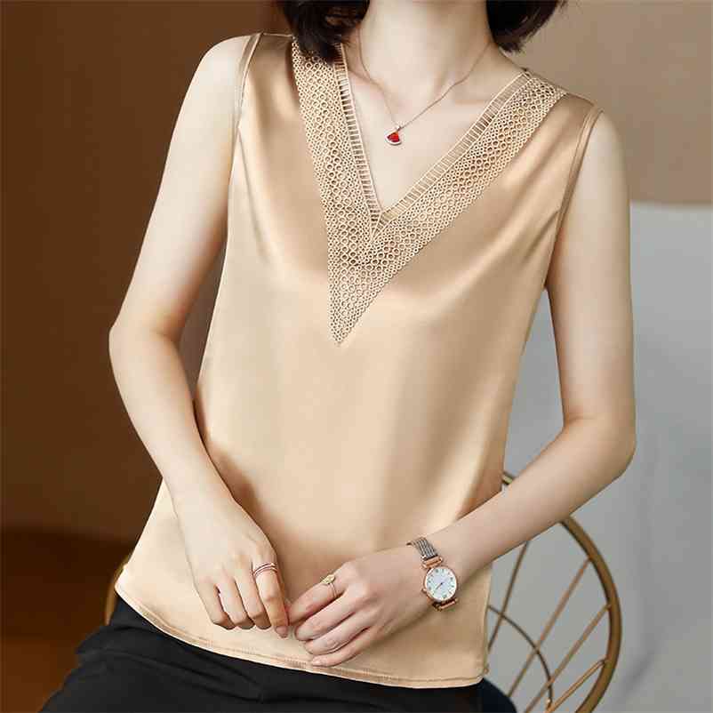 Korean Silk Women Tank Top Elastic Satin s Embroidery Hollow Out Tanks s Plus Size Woman V Neck Basic 210604, Champagne
Korean Silk Women Tank Top Elastic Satin s Embroidery Hollow Out Tanks s Plus Size Woman V Neck Basic 210604, Champagne