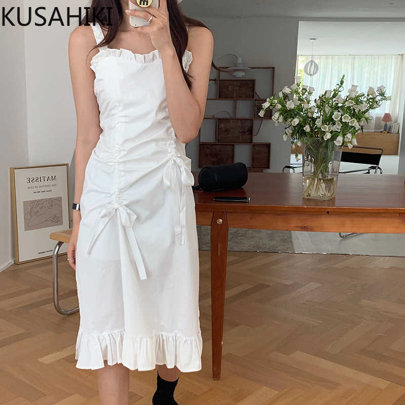 KUSAHIKI Summer Sweet Ruffle Woman Tank Dress Korean Bow Tie Draw String Vestidos Femme Slim Fashion Split Dresses 6J322 210602, Black
KUSAHIKI Summer Sweet Ruffle Woman Tank Dress Korean Bow Tie Draw String Vestidos Femme Slim Fashion Split Dresses 6J322 210602, Black