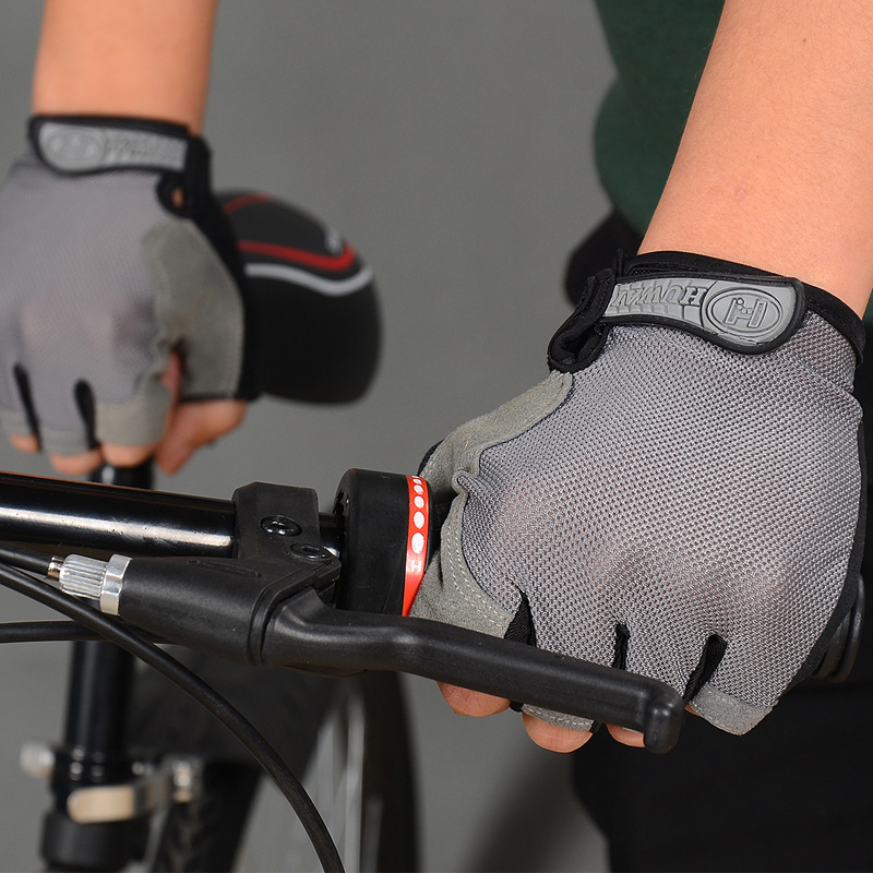New Riding Half Finger Gloves Men's Outdoor Sports Fitness Women's Anti-skid Sunscreen Mountaineering Bicycle
New Riding Half Finger Gloves Men's Outdoor Sports Fitness Women's Anti-skid Sunscreen Mountaineering Bicycle