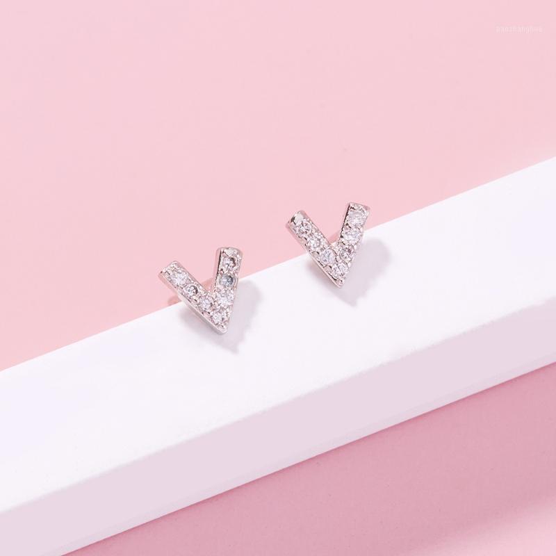 Stud Simple And Versatile Earrings Fashionable Small English Letters Mini V-shaped Zircon Temperament, Golden;silver
Stud Simple And Versatile Earrings Fashionable Small English Letters Mini V-shaped Zircon Temperament, Golden;silver