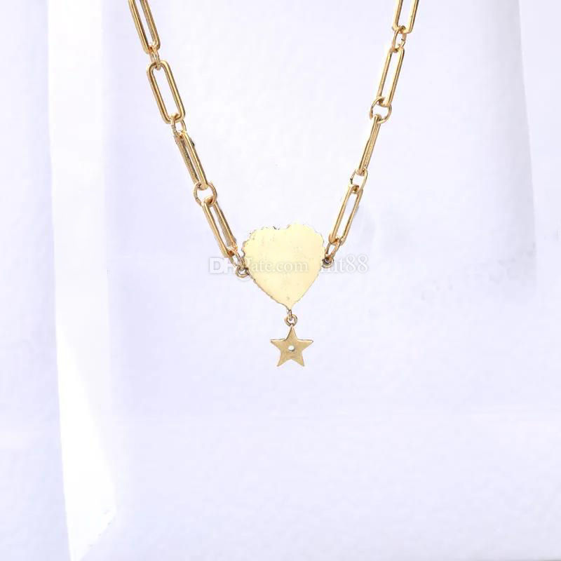 Women's Necklace Designer Love Shaped Star Letter Women's Trend Advanced Versatile Fashion Classic Clavicle Chain Gift for girlfriend, Silver
Women's Necklace Designer Love Shaped Star Letter Women's Trend Advanced Versatile Fashion Classic Clavicle Chain Gift for girlfriend, Silver