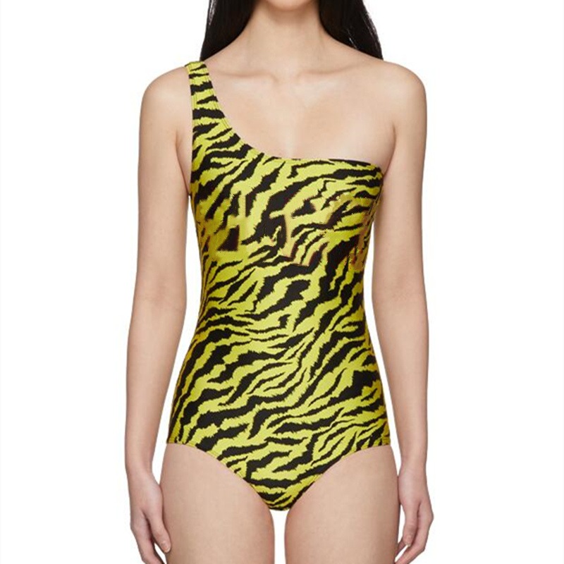 2021 Womens Bikini Summer Woman Letter Prints Swimsuit Lady Sexy Fashion Swimwear Push Up Mature Wrap Beachwear Backless Halter Strap Biquni
2021 Womens Bikini Summer Woman Letter Prints Swimsuit Lady Sexy Fashion Swimwear Push Up Mature Wrap Beachwear Backless Halter Strap Biquni
