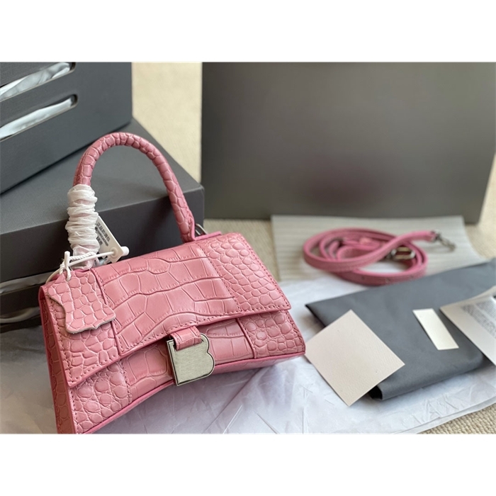 2021 New Top Sheepskin Crossbody Bag Women Luxurys Designers Bags Shoulder Bag Luxurys Designers Crossbody Bags 19*13cm 6611k, Black
2021 New Top Sheepskin Crossbody Bag Women Luxurys Designers Bags Shoulder Bag Luxurys Designers Crossbody Bags 19*13cm 6611k, Black