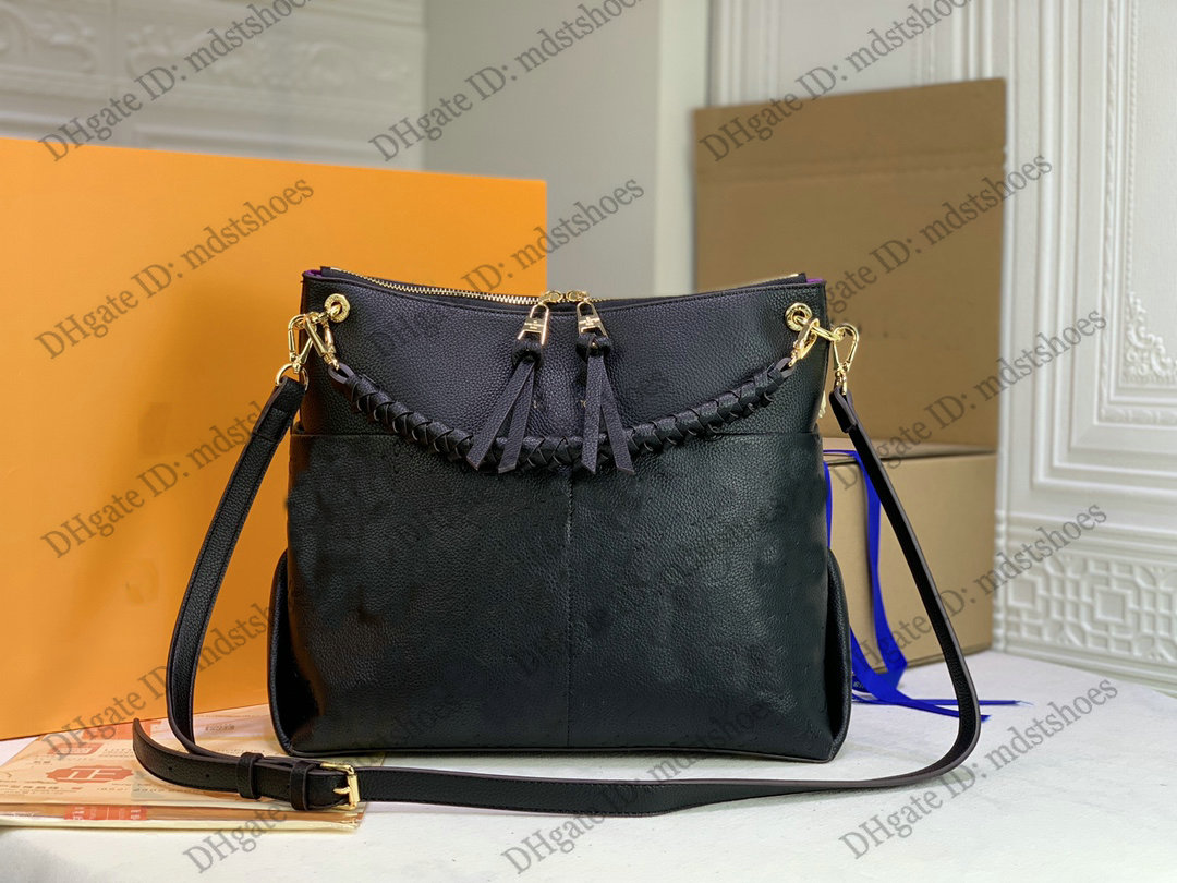 MAIDA HOBO MM Embossed Leather Perforated Shoulder Bag Braided Top Handle Zipped Handbag Women Designer Duffle Tote Cross Body
MAIDA HOBO MM Embossed Leather Perforated Shoulder Bag Braided Top Handle Zipped Handbag Women Designer Duffle Tote Cross Body