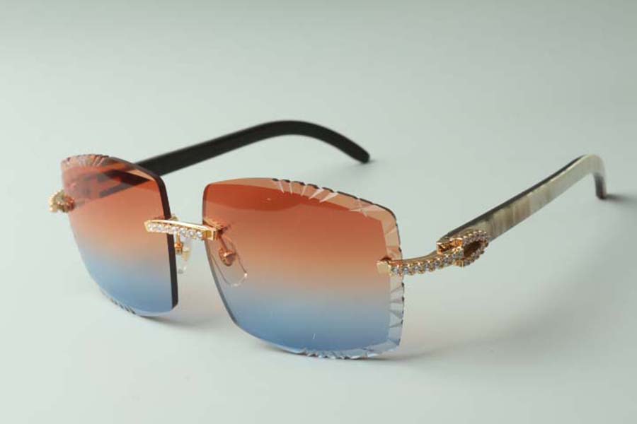 2021 designers medium diamonds sunglasses 3524022, cutting lens natural white and black hybrid OX horns glasses, size: 58-18-140mm, White;black
2021 designers medium diamonds sunglasses 3524022, cutting lens natural white and black hybrid OX horns glasses, size: 58-18-140mm, White;black