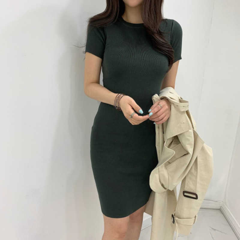 WOMENGAGA Slim Round Neck Short Sleeve Knitted Skinny Mini T Shirt Sexy Women Party Dress Dresses Elegant Knitting Vintage 9HCU 210603