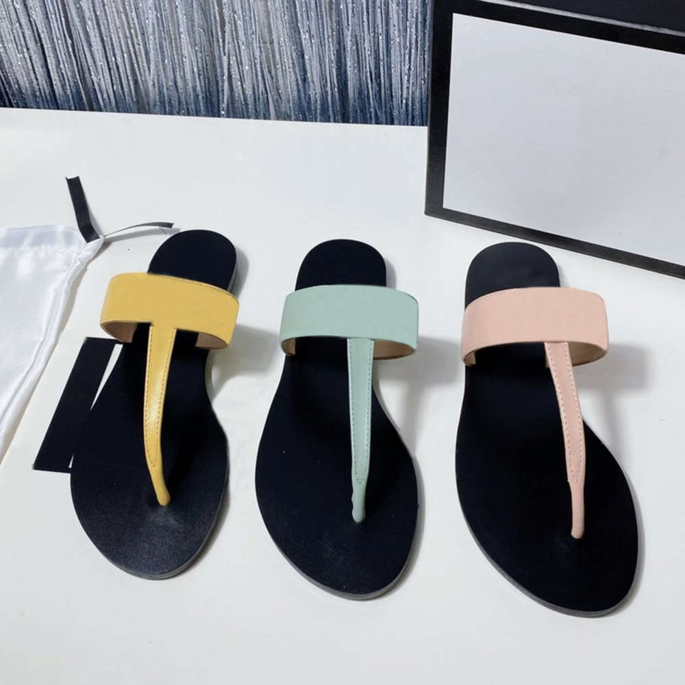 2021 Men Beach slippers Summer fashion women flip flops 100% leather lady Metal sandals shoes Flat Ladies Multicolor outdoor Large size 35-45, Box
2021 Men Beach slippers Summer fashion women flip flops 100% leather lady Metal sandals shoes Flat Ladies Multicolor outdoor Large size 35-45, Box