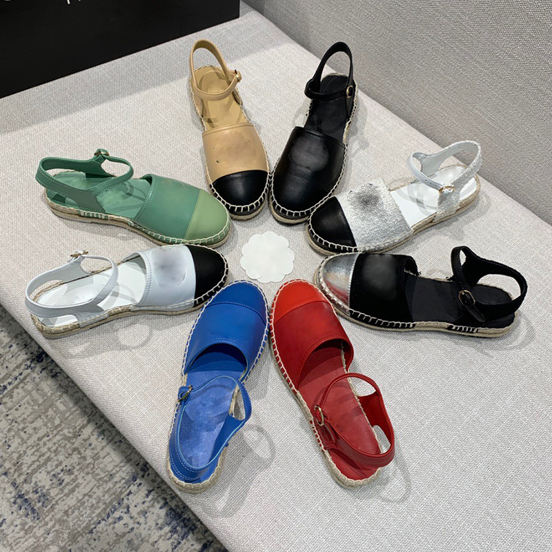 Lastest Fashion women sandals High quality designer shoes Genuine Leather Patchwork Flat Platform Outdoor Causal Sewing womens shoe Sandal size 35-40, Black
Lastest Fashion women sandals High quality designer shoes Genuine Leather Patchwork Flat Platform Outdoor Causal Sewing womens shoe Sandal size 35-40, Black