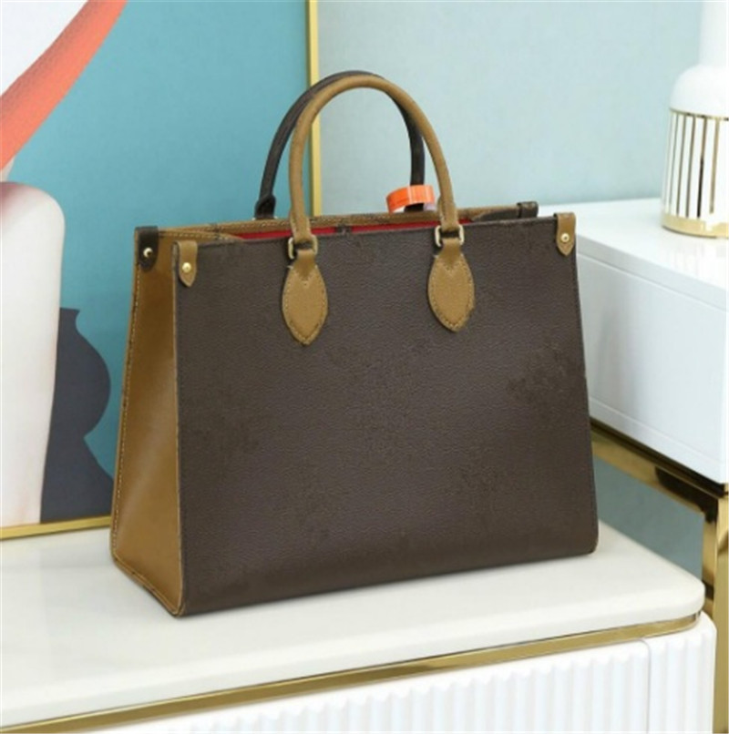 Designers Handbag Luxurys handbags High Quality Ladies Chain Shoulder Bag Patent Leather Diamond Luxurys Evening Bags Cross body Bag, Black mm 34cm
Designers Handbag Luxurys handbags High Quality Ladies Chain Shoulder Bag Patent Leather Diamond Luxurys Evening Bags Cross body Bag, Black mm 34cm