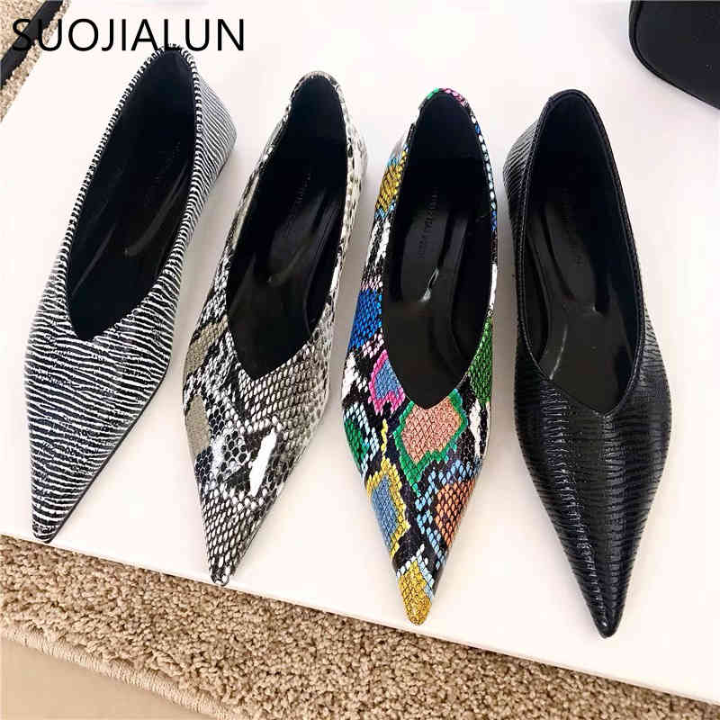 SUOJIALUN New Fashion Pointed Toe Flats Shoes Brand Serpentine Pattern Ballet Flat Shallow Ballerina Slip On Casual Loafer Stylish, Black
SUOJIALUN New Fashion Pointed Toe Flats Shoes Brand Serpentine Pattern Ballet Flat Shallow Ballerina Slip On Casual Loafer Stylish, Black