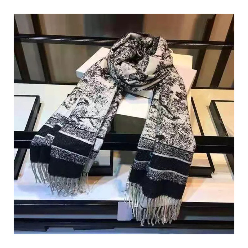 Fashion Designers Winter Cashmere Scarf Womens Luxurys Shawl Scarves Brands Neck Scarf Women 2021 Embroidered Letter 180 * 70cm 11121910T, Blue;gray
Fashion Designers Winter Cashmere Scarf Womens Luxurys Shawl Scarves Brands Neck Scarf Women 2021 Embroidered Letter 180 * 70cm 11121910T, Blue;gray