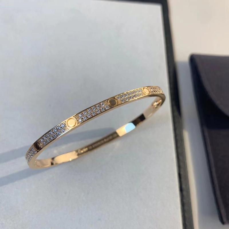 Titanium Steel 2 Row Full Diamond Bracelet Fashion Women Men Chirstmas Bangle Bracelets Distance Jewelry Gift with velvet bag
Titanium Steel 2 Row Full Diamond Bracelet Fashion Women Men Chirstmas Bangle Bracelets Distance Jewelry Gift with velvet bag