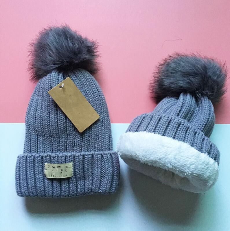 man woMen sport Fashion Beanies Skullies Chapeu Caps Cotton Gorros Wool warm hat Knitted cap 501
man woMen sport Fashion Beanies Skullies Chapeu Caps Cotton Gorros Wool warm hat Knitted cap 501