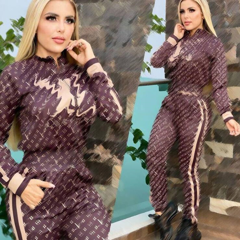 2021Winter fashion luxury women's lovely printed casual two-piece set in stock, Gray
2021Winter fashion luxury women's lovely printed casual two-piece set in stock, Gray