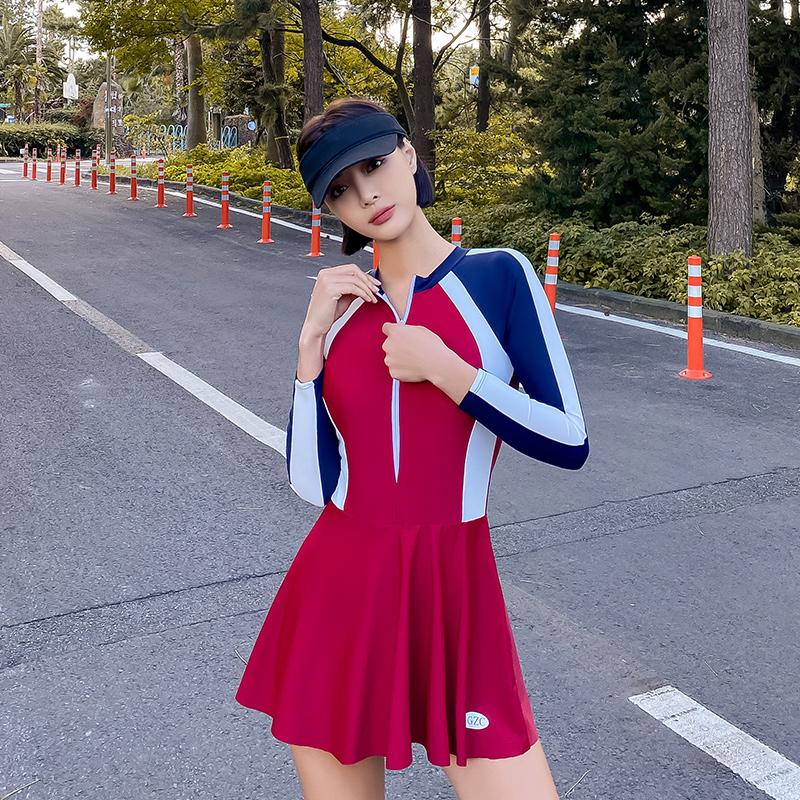 Women's Swimwear Skirt Rash Guard One-piece Korean Sport Boyshort Swim Dress Long Sleeve Sun Protection Female Zipper Suits 
Women's Swimwear Skirt Rash Guard One-piece Korean Sport Boyshort Swim Dress Long Sleeve Sun Protection Female Zipper Suits