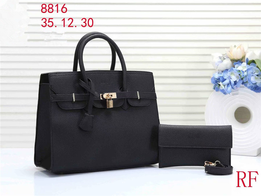 Tote bag women's handbag designer messenger bag leather shoulder bag Birkin 35x12x30cm, Freight difference
Tote bag women's handbag designer messenger bag leather shoulder bag Birkin 35x12x30cm, Freight difference