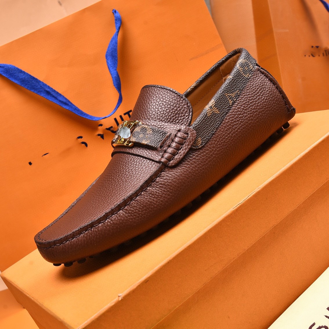 Man Loafers High Quality Luxury Designer Genuine Leather Shoe Men Flats Lightweight Driving Shoes, #10
Man Loafers High Quality Luxury Designer Genuine Leather Shoe Men Flats Lightweight Driving Shoes, #10