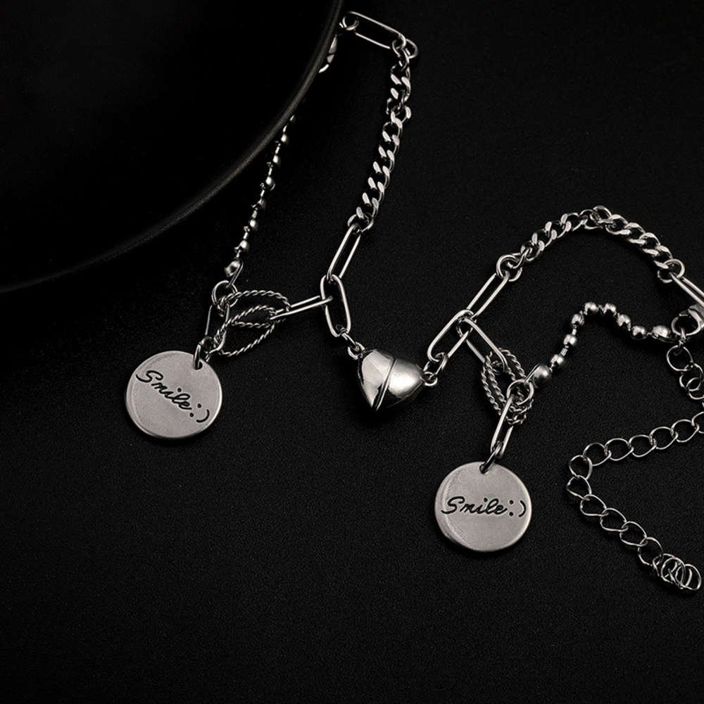 ,bracelet The trend of tiktok accessories, creative magnet attraction, suction lovers Bracelet one pair jitter with the same paragraph., Golden;silver
,bracelet The trend of tiktok accessories, creative magnet attraction, suction lovers Bracelet one pair jitter with the same paragraph., Golden;silver