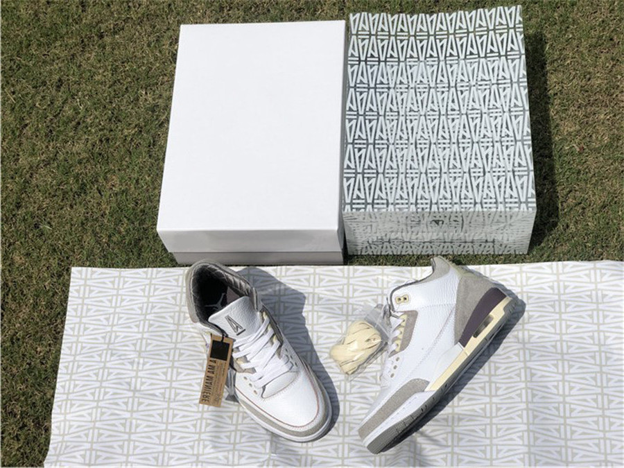 Shoes A Ma Maniere x Authentic 3 Men Medium Grey Violet Ore White Maniére Fragment Mocha UNC Racer Blue Sneakers Original, Bubble wrap packaging
Shoes A Ma Maniere x Authentic 3 Men Medium Grey Violet Ore White Maniére Fragment Mocha UNC Racer Blue Sneakers Original, Bubble wrap packaging