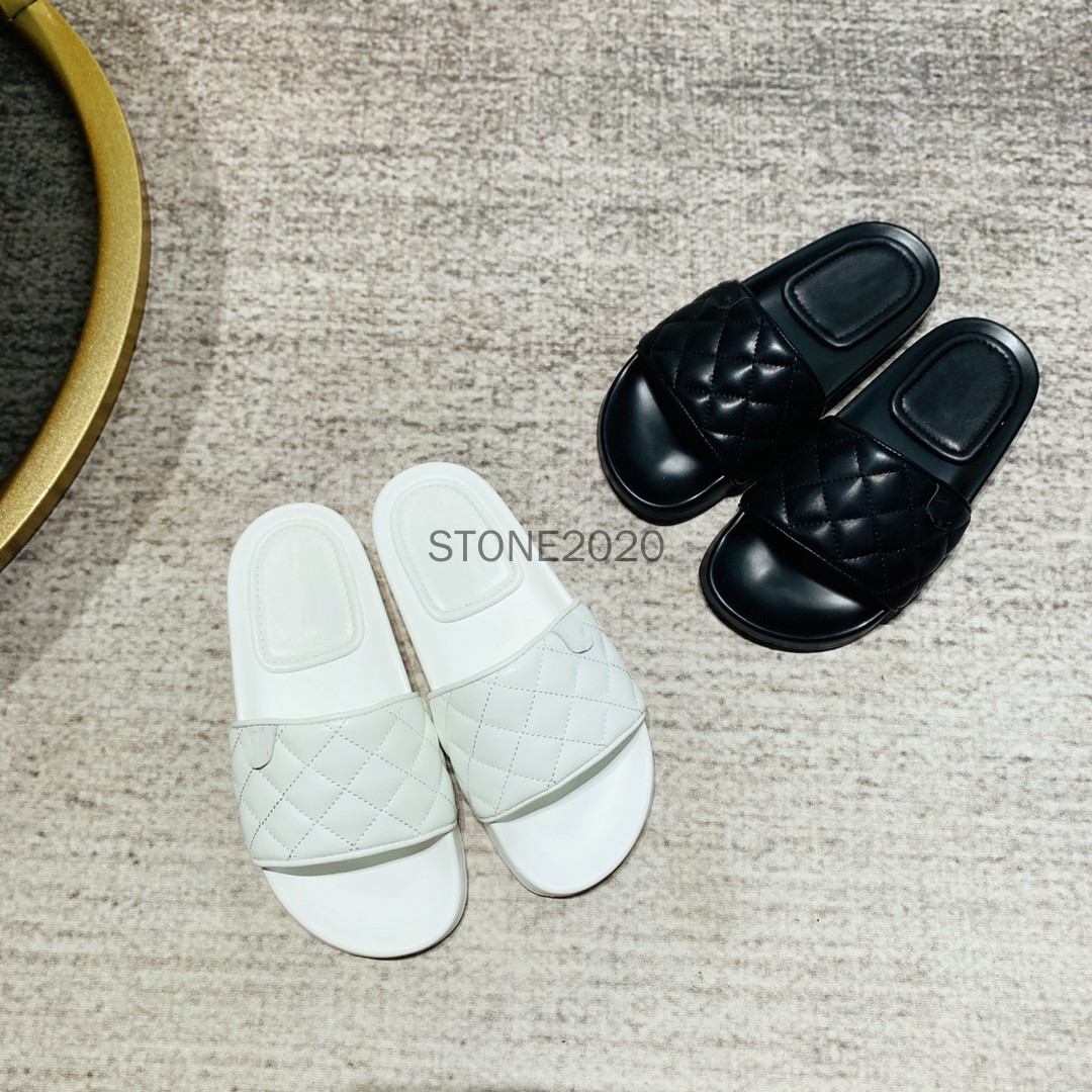 Fashion slipper Women Designers Flat Slides Womens Slippers Shunxin2014888 Waterproof Beach Casual Shoes Thick Soles Non-slip, Black
Fashion slipper Women Designers Flat Slides Womens Slippers Shunxin2014888 Waterproof Beach Casual Shoes Thick Soles Non-slip, Black