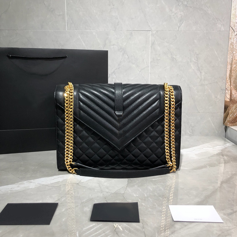 Luxury Designer Handbag Latest Style Women Bags Shoulder messenger bag Imported Cowhide Caviar Wear-Resistant Texture Joker Black with Gold
Luxury Designer Handbag Latest Style Women Bags Shoulder messenger bag Imported Cowhide Caviar Wear-Resistant Texture Joker Black with Gold