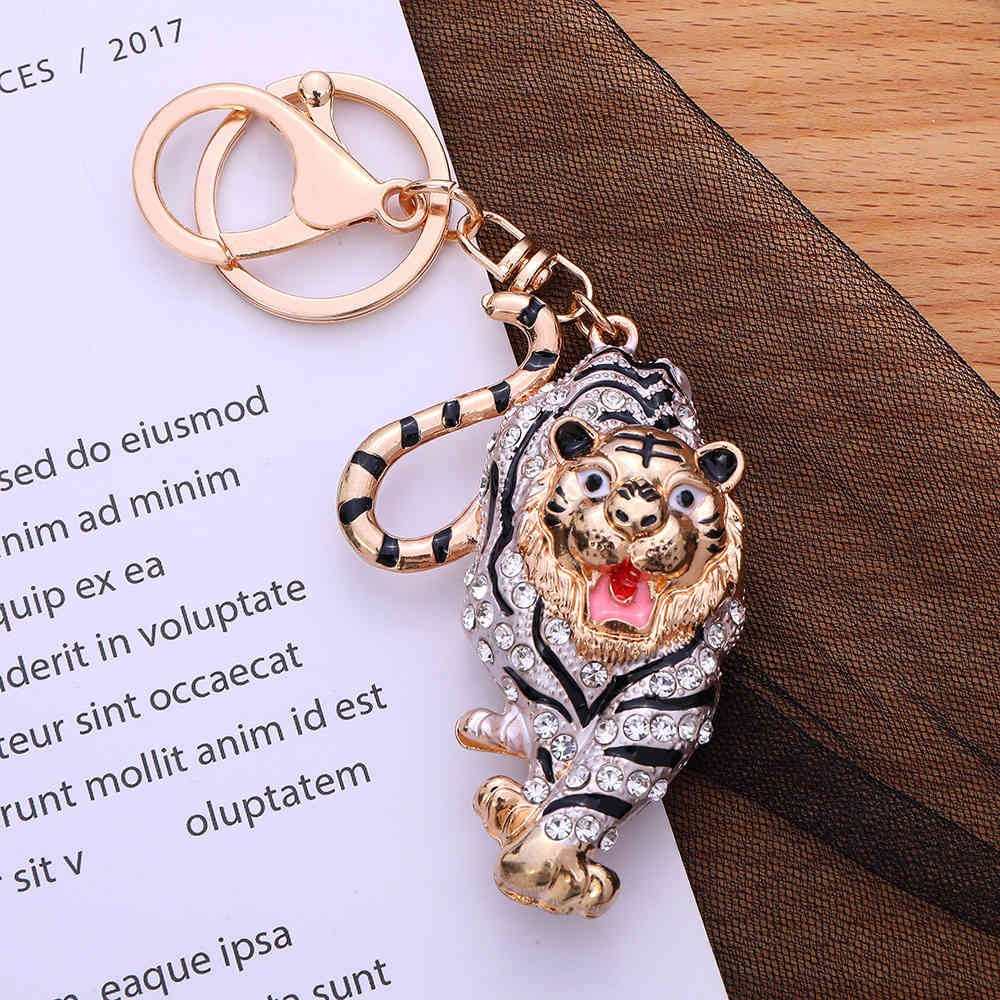 Key Rings Zodiac Small Gift Diamond Inlaid Creative Year of the Tiger Chain Pendant Metal Hip Hop