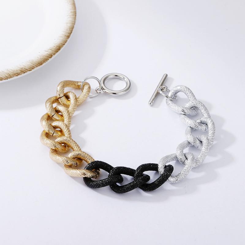 Link, Chain Minimalist Gold Silver Color Matte Lock Bracelet Women Men Punk Frosted U-shape Twisted Buckle 2021 Jewelry
Link, Chain Minimalist Gold Silver Color Matte Lock Bracelet Women Men Punk Frosted U-shape Twisted Buckle 2021 Jewelry