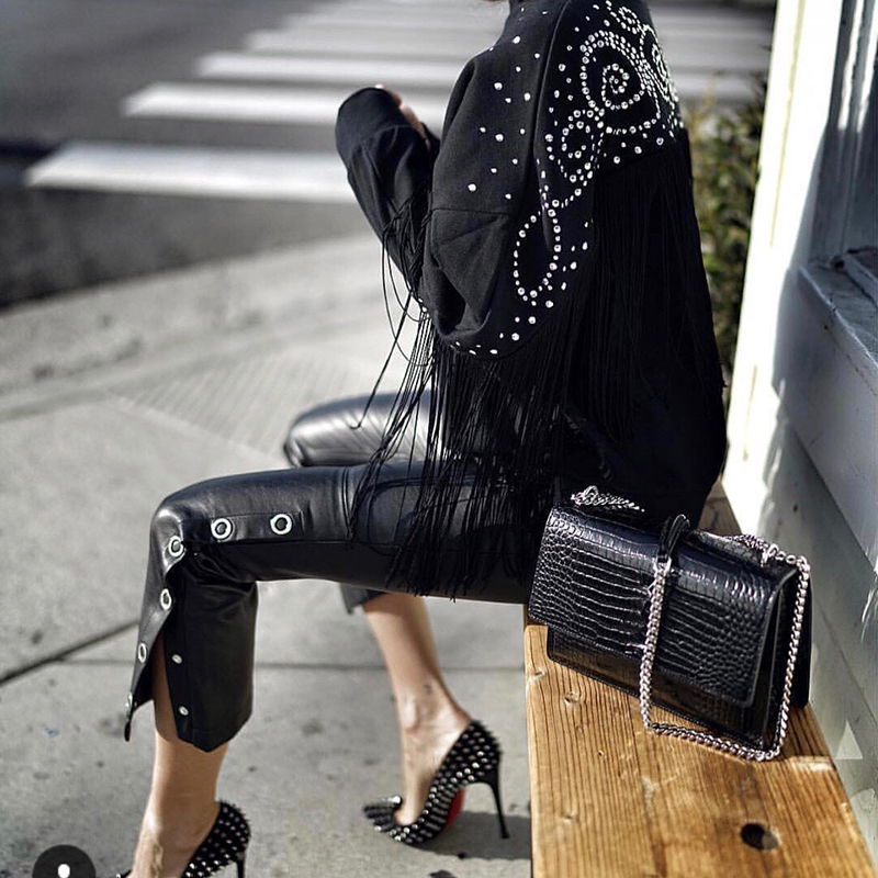 Luxury Designer Sunset crossbody bags 2021 chain shoulder handbag genuine leather women handbags purses tote clutch bag Toothpick Crocodile pattern, Make up the difference
Luxury Designer Sunset crossbody bags 2021 chain shoulder handbag genuine leather women handbags purses tote clutch bag Toothpick Crocodile pattern, Make up the difference