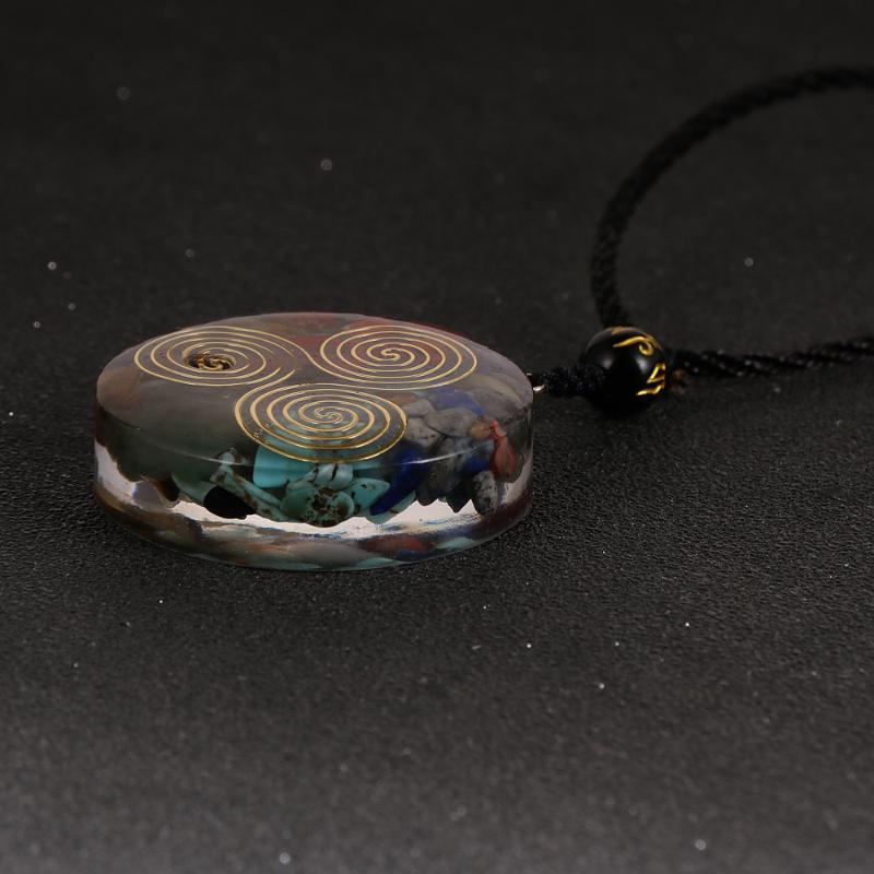 Pendant Necklaces Reiki 7 Chakra Orgone Necklace Energy Healing Crystal Chips Stone Orgonite Resin