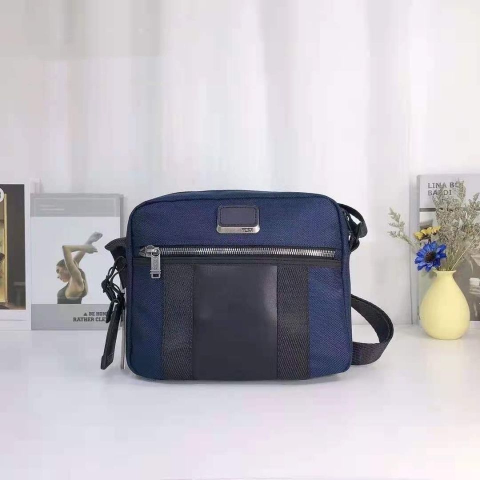 2021 high quality Mens casual messenger bag on business trip tumi fashion shoulder bag cross body, I need see other product
2021 high quality Mens casual messenger bag on business trip tumi fashion shoulder bag cross body, I need see other product