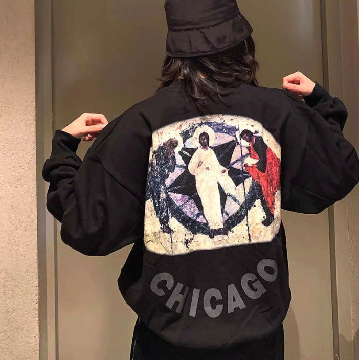 Kanye Kanye Chicago limited religious oil painting round neck Plush sweater men's and women's casual top fashion, Black
Kanye Kanye Chicago limited religious oil painting round neck Plush sweater men's and women's casual top fashion, Black