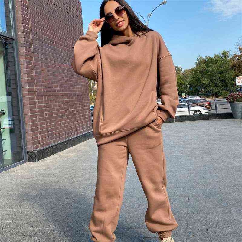 Two Piece Set Casual Fleece Tracksuit Women Winter Women's Sets Hooded Long Sleeve Hoodie Sport Pants Lady Suit 211105