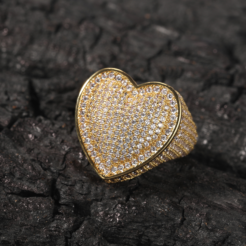 Hip Hop New Men's Big Heart Full Zircon Men Ring Famous Brand Iced Out Micro Pave Cz Rings Punk Rap Jewelry Size
Hip Hop New Men's Big Heart Full Zircon Men Ring Famous Brand Iced Out Micro Pave Cz Rings Punk Rap Jewelry Size