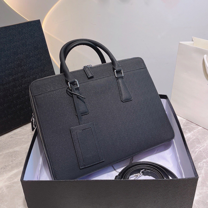 Fashion Men Briefcases Luxury Designer Women Business Totes Bag High Quality Plain Leather Handbag Black Shoulder Bags Handbags Crossbody, Increase freight
Fashion Men Briefcases Luxury Designer Women Business Totes Bag High Quality Plain Leather Handbag Black Shoulder Bags Handbags Crossbody, Increase freight