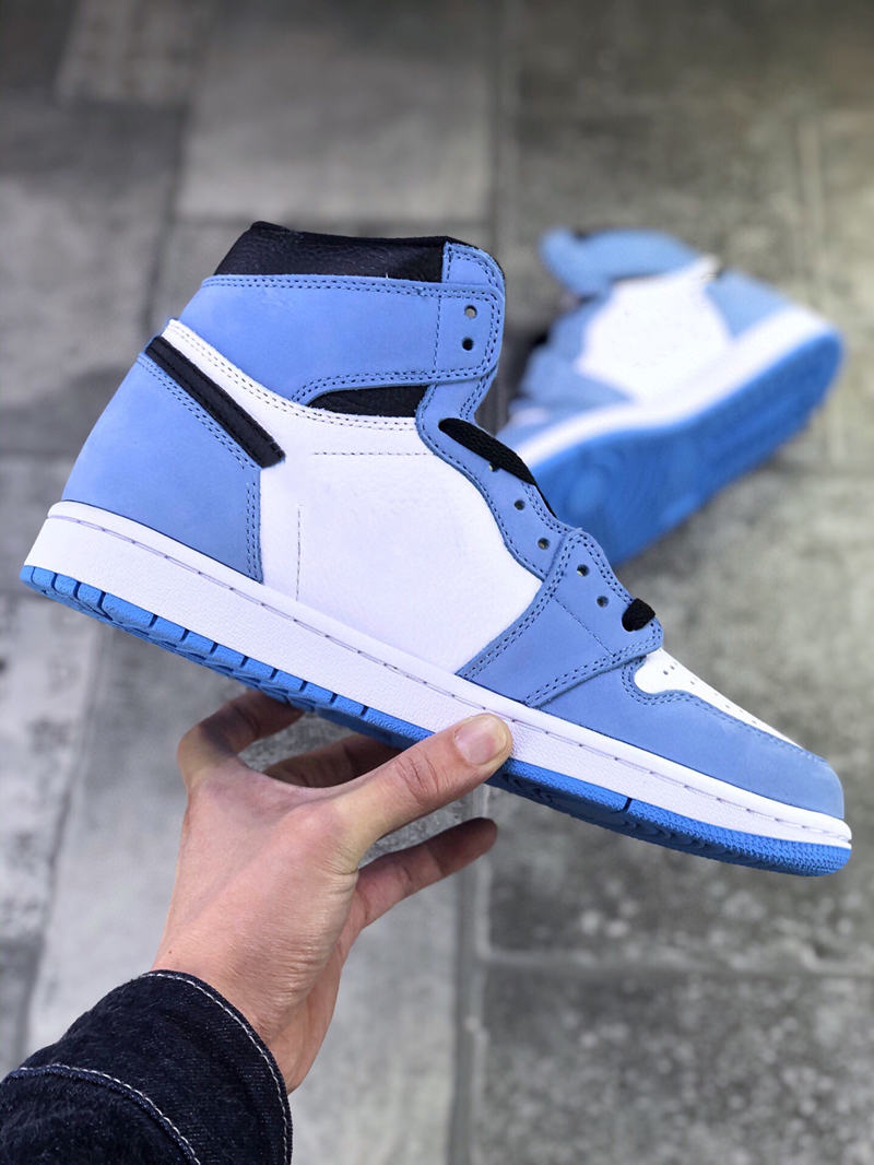 HIgh OG AJS 1s shoes Flying wing 3D frequency depth stereo Casual Trainers 36-45 Men&Women University blue walking sneaker
HIgh OG AJS 1s shoes Flying wing 3D frequency depth stereo Casual Trainers 36-45 Men&Women University blue walking sneaker
