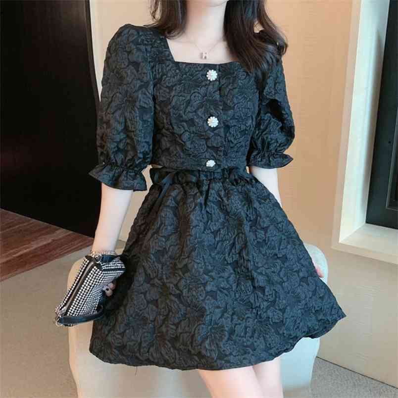 Summer Two-piece Sets Elegant Sweet Jacquard Square Collar Puff Sleeve Button Chic Top + A-line Mini Skirt Suit 210519, Pink
Summer Two-piece Sets Elegant Sweet Jacquard Square Collar Puff Sleeve Button Chic Top + A-line Mini Skirt Suit 210519, Pink