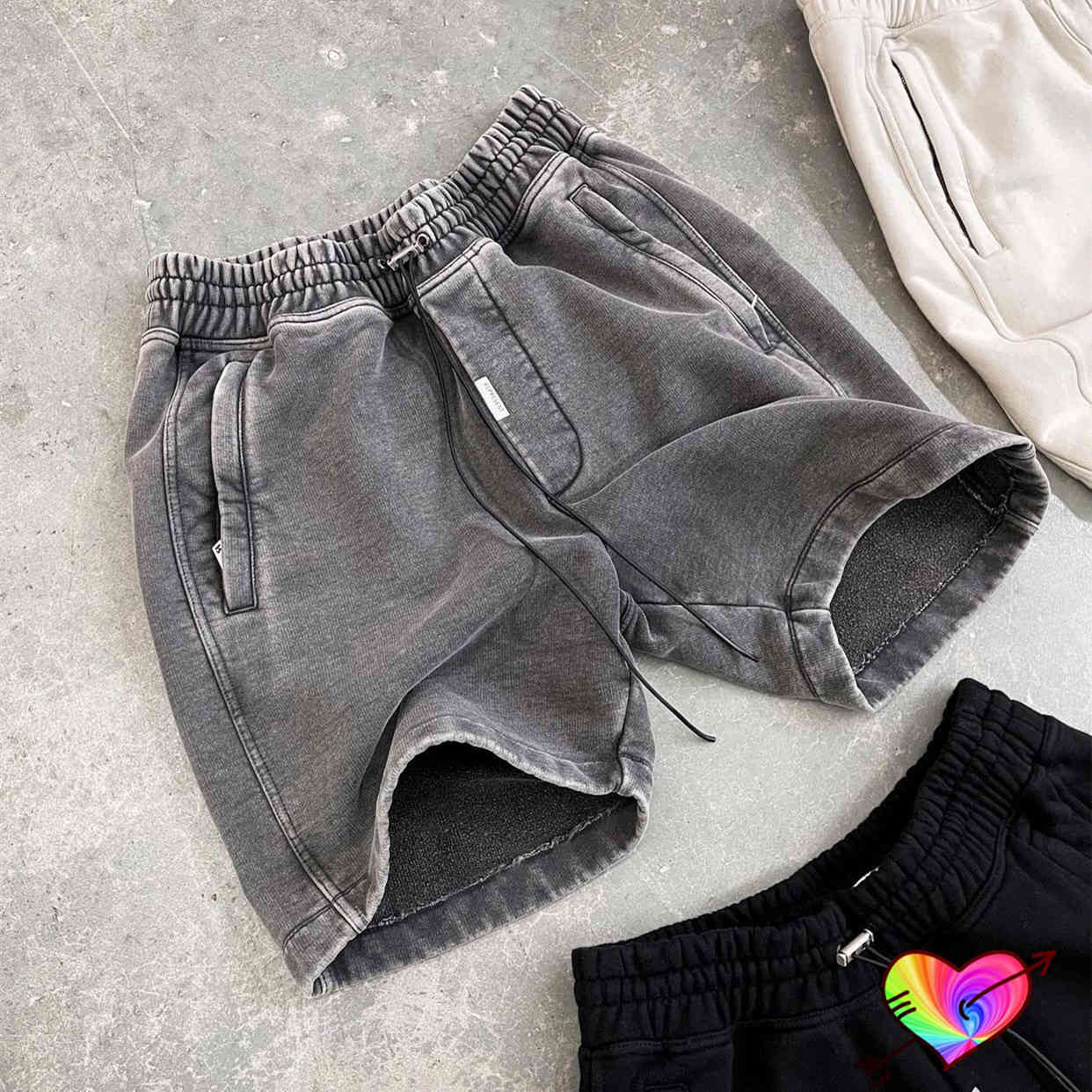 Men Women High Quality Washed Vintage Represent BLANK Shorts Classic Metal Bar Terry Cotton Breeches
Men Women High Quality Washed Vintage Represent BLANK Shorts Classic Metal Bar Terry Cotton Breeches