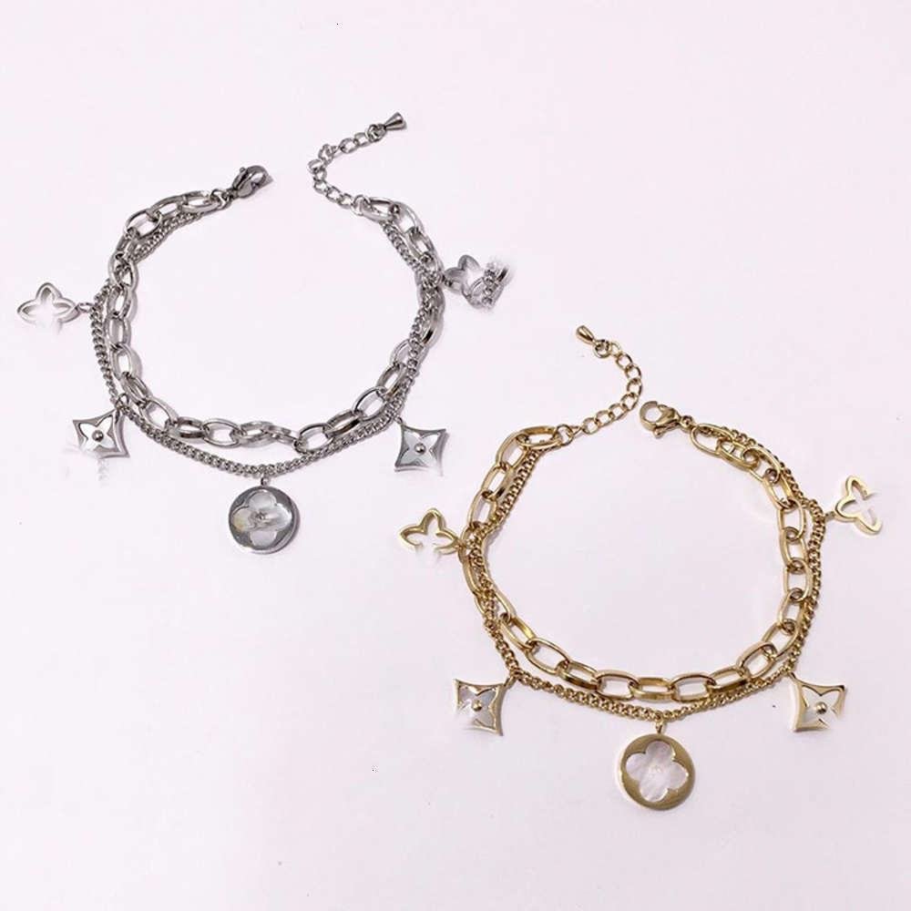 Top Quality Designer Female square four leaf clover 3 colors round two layer Multi-layer bracelet for women gift jewelry
Top Quality Designer Female square four leaf clover 3 colors round two layer Multi-layer bracelet for women gift jewelry