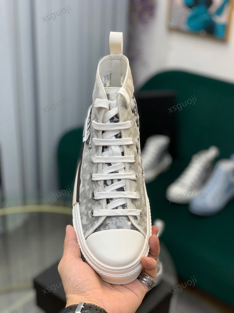 limited edition custom printed lovers canvas high shoes with original packaging box delivery, Black 
limited edition custom printed lovers canvas high shoes with original packaging box delivery, Black