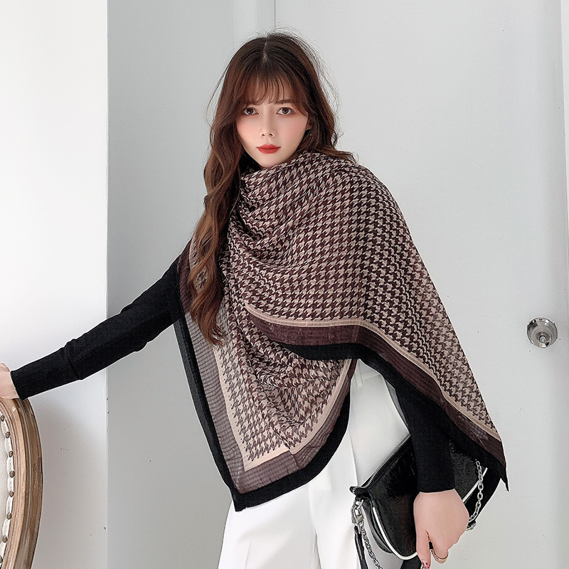 Autumn and Winter New Womens Scarf Fashion Geometry Pattern Color Matching Houndstooth Warm Scarf Thickened Scarf Wholesale
Autumn and Winter New Womens Scarf Fashion Geometry Pattern Color Matching Houndstooth Warm Scarf Thickened Scarf Wholesale
