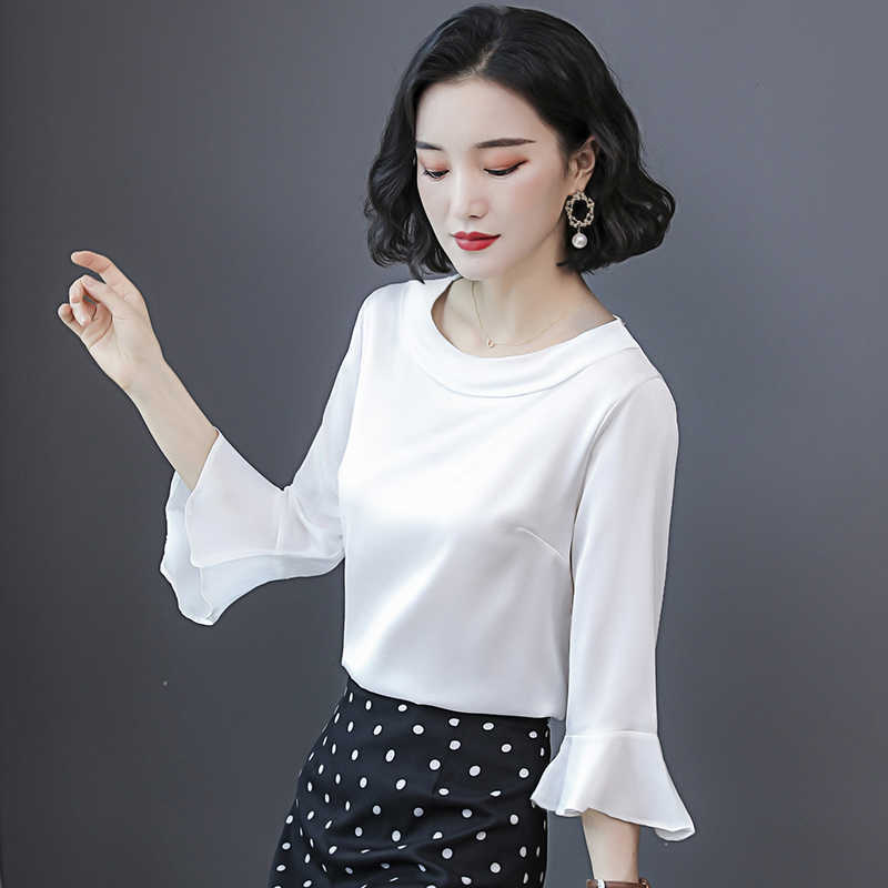 Korean Silk Women Blouses Shirt Satin Flare Sleeve Blouse Tops Plus Size Blusas Mujer De Moda 210531