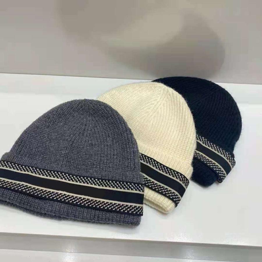 New Fashion Beanie Fashion Skull Caps Warm Ball Cap Breathable Fitted Bucket Hats 3 Color High Quality, C1
New Fashion Beanie Fashion Skull Caps Warm Ball Cap Breathable Fitted Bucket Hats 3 Color High Quality, C1