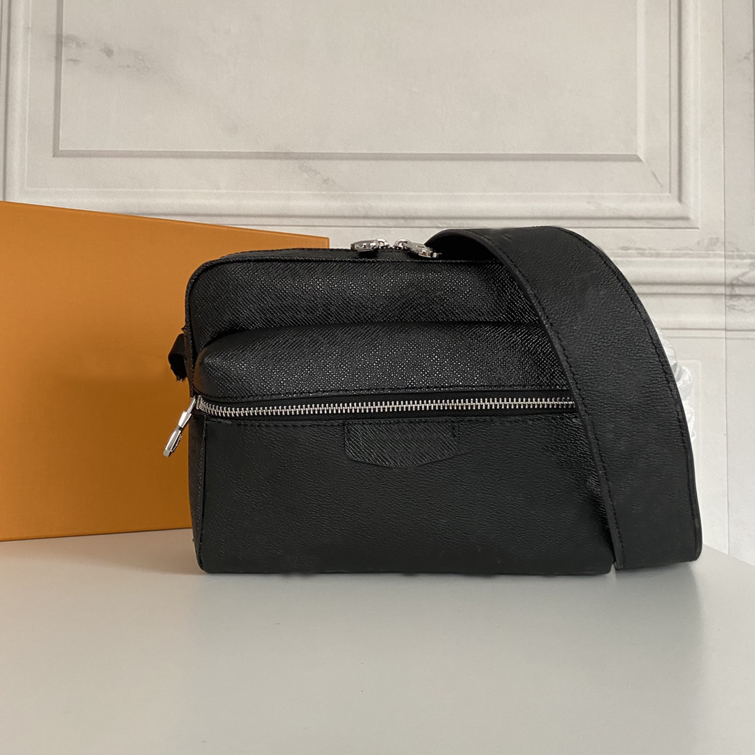 Designer luxury Classic Bags OUTDOOR Mens Messenger Designers Taiga Shoulder Bag Genuine Leather Patchwork fashion Handbags letter Wallet Crossbody Totes Purse, Letter 1
Designer luxury Classic Bags OUTDOOR Mens Messenger Designers Taiga Shoulder Bag Genuine Leather Patchwork fashion Handbags letter Wallet Crossbody Totes Purse, Letter 1