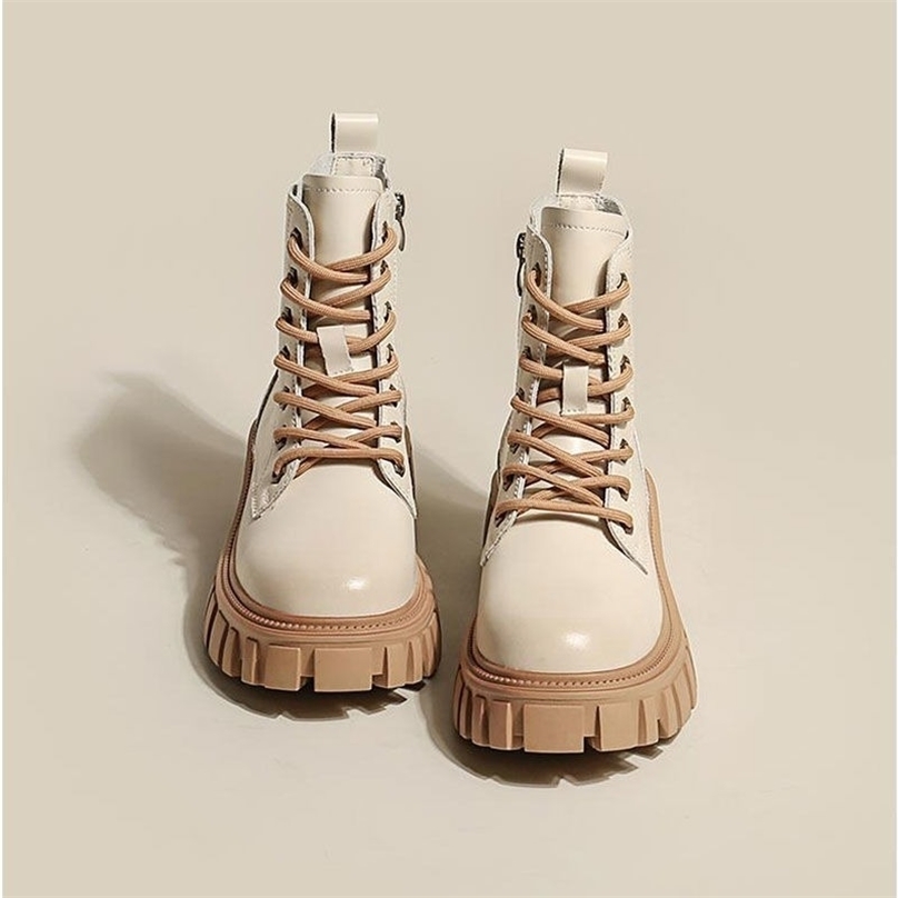 QWEEK Martens Boots Short Mid Calf Black Blue Women Autumn Winter Platform British Style Rock Ladies Shoes Designer Rubber 211105, Hei
QWEEK Martens Boots Short Mid Calf Black Blue Women Autumn Winter Platform British Style Rock Ladies Shoes Designer Rubber 211105, Hei