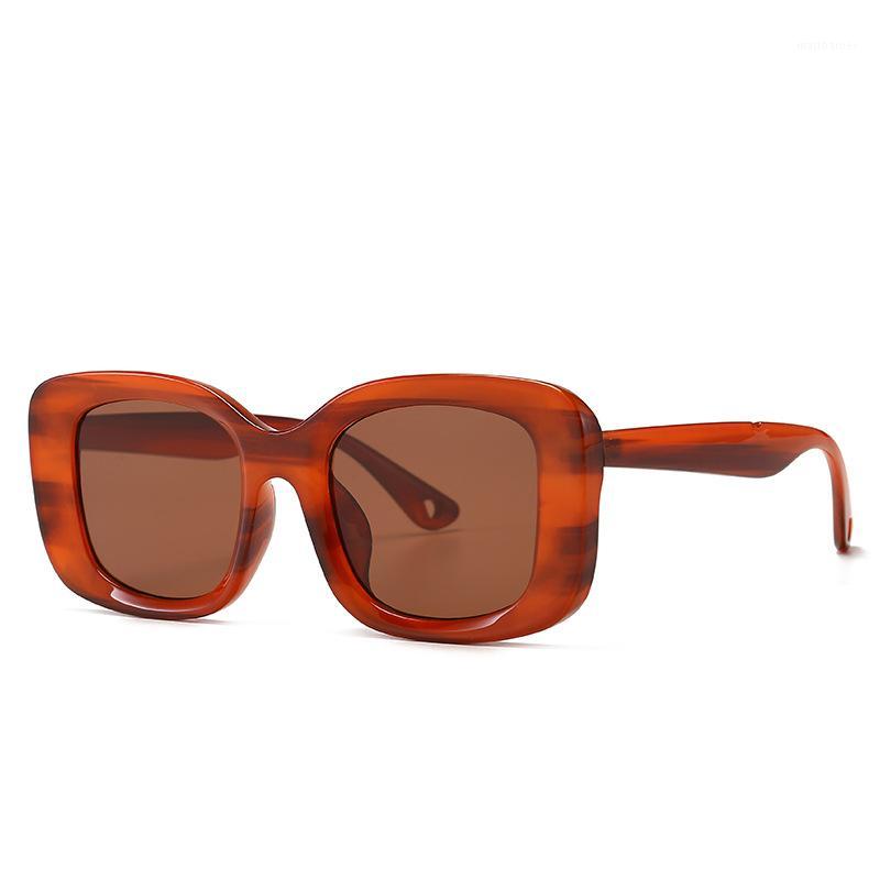 Sunglasses 2021 Oversized Women Vintage Sun Glasses For Women/Men Luxury Mirror Feminino 5463
Sunglasses 2021 Oversized Women Vintage Sun Glasses For Women/Men Luxury Mirror Feminino 5463