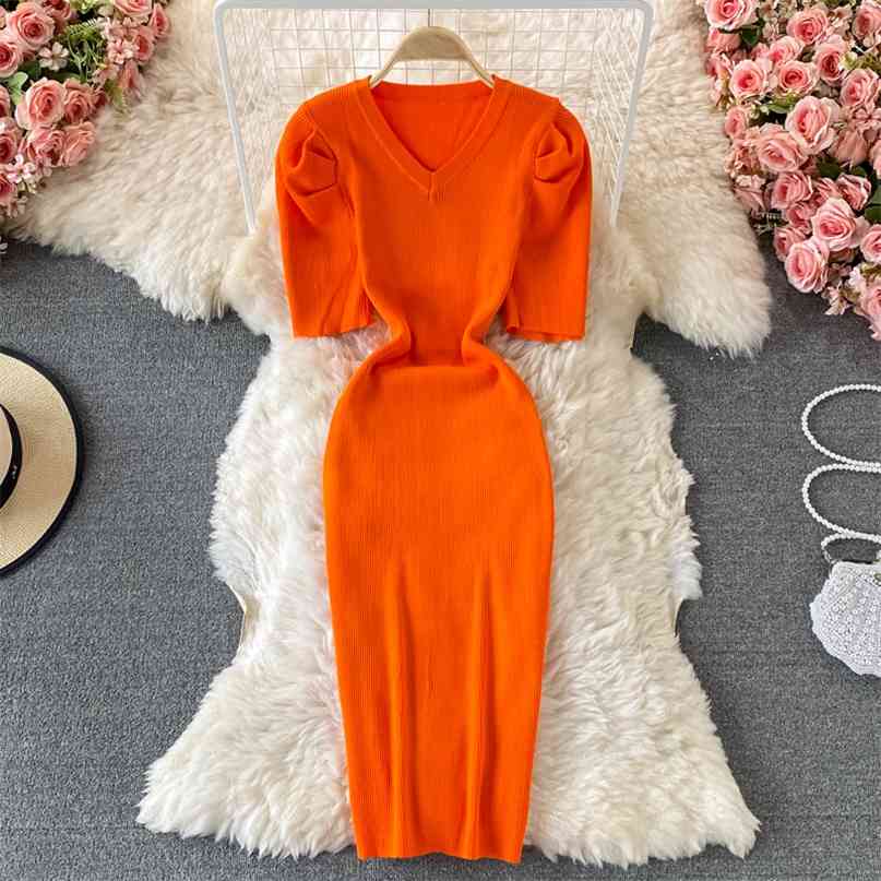 Summer Women Knit Dress Sexy V-neck Short-sleeved Bodycon Slim Stretch Mid-calf Casual Female Korean Vintage Vestidos 210603, Pink
Summer Women Knit Dress Sexy V-neck Short-sleeved Bodycon Slim Stretch Mid-calf Casual Female Korean Vintage Vestidos 210603, Pink