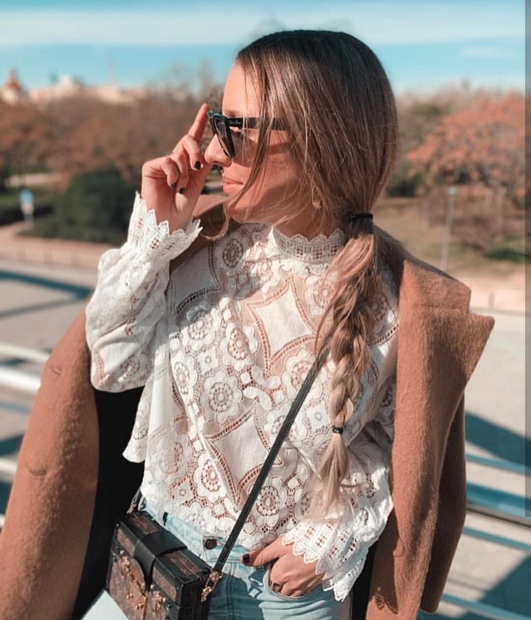 AYUALIN lady white lace blouse shirt women long sleeve see through sexy blusa vintage femme transparent top casual boho blouses 210317