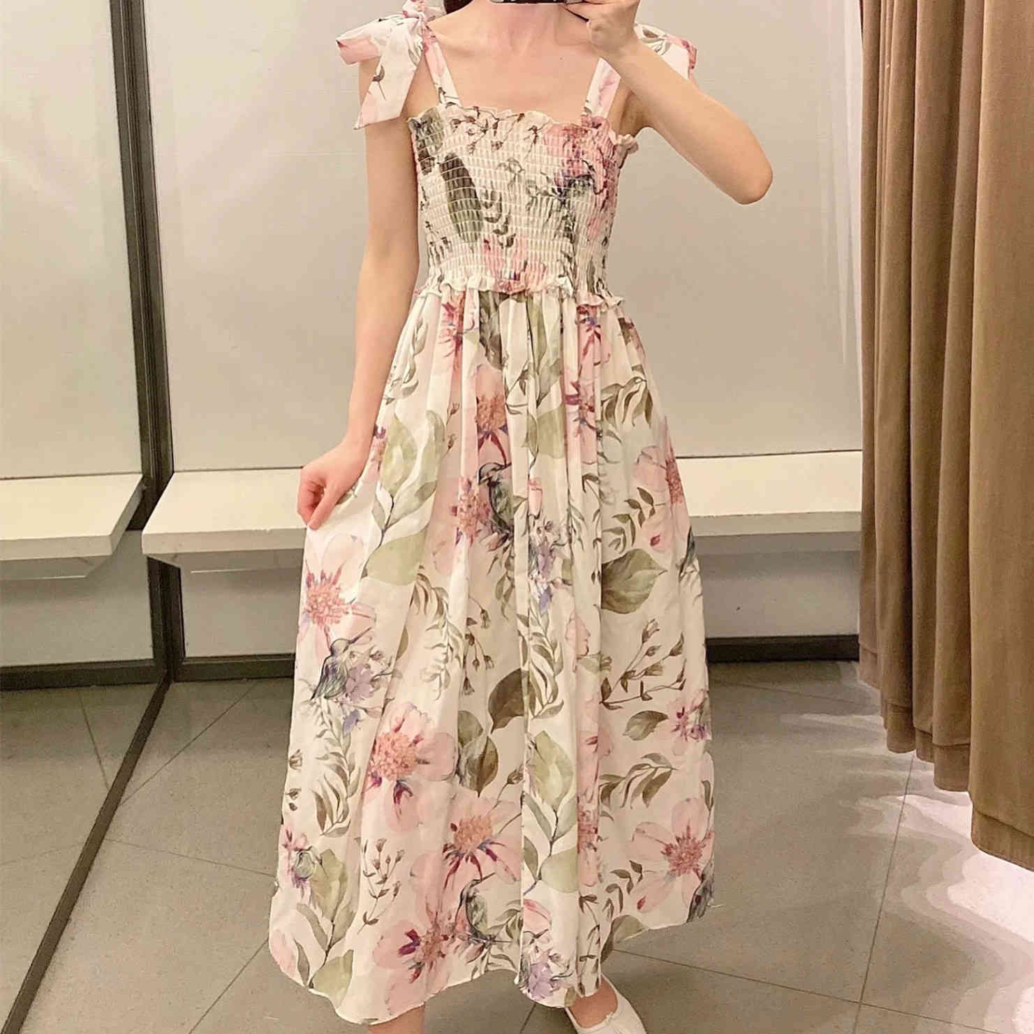 Elegant Women Vintage Floral Print Vintage Split Dress Spaghetti Strap Midi Dress Sexy Backless Dancing Party Beach Holiday 210521, Red
Elegant Women Vintage Floral Print Vintage Split Dress Spaghetti Strap Midi Dress Sexy Backless Dancing Party Beach Holiday 210521, Red