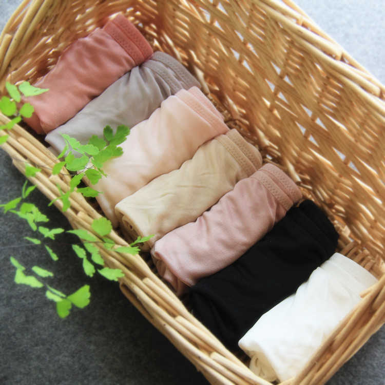 Women Silk Panties 100% Real Silk Briefs Mid-rise Underwear Women Health Everyday Underpants Nude White SH190827